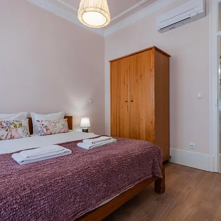 Moderno Com Terraço