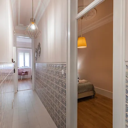 Moderno Com Terraco Apartmán *